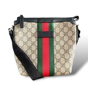 Gucci GG Supreme Sherryline Crossbody Complete Inclusion